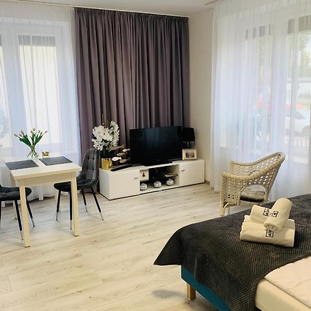Apartament Walczaka 22 Miejsce Parkingowe 乔左维尔考普尔斯基 外观 照片
